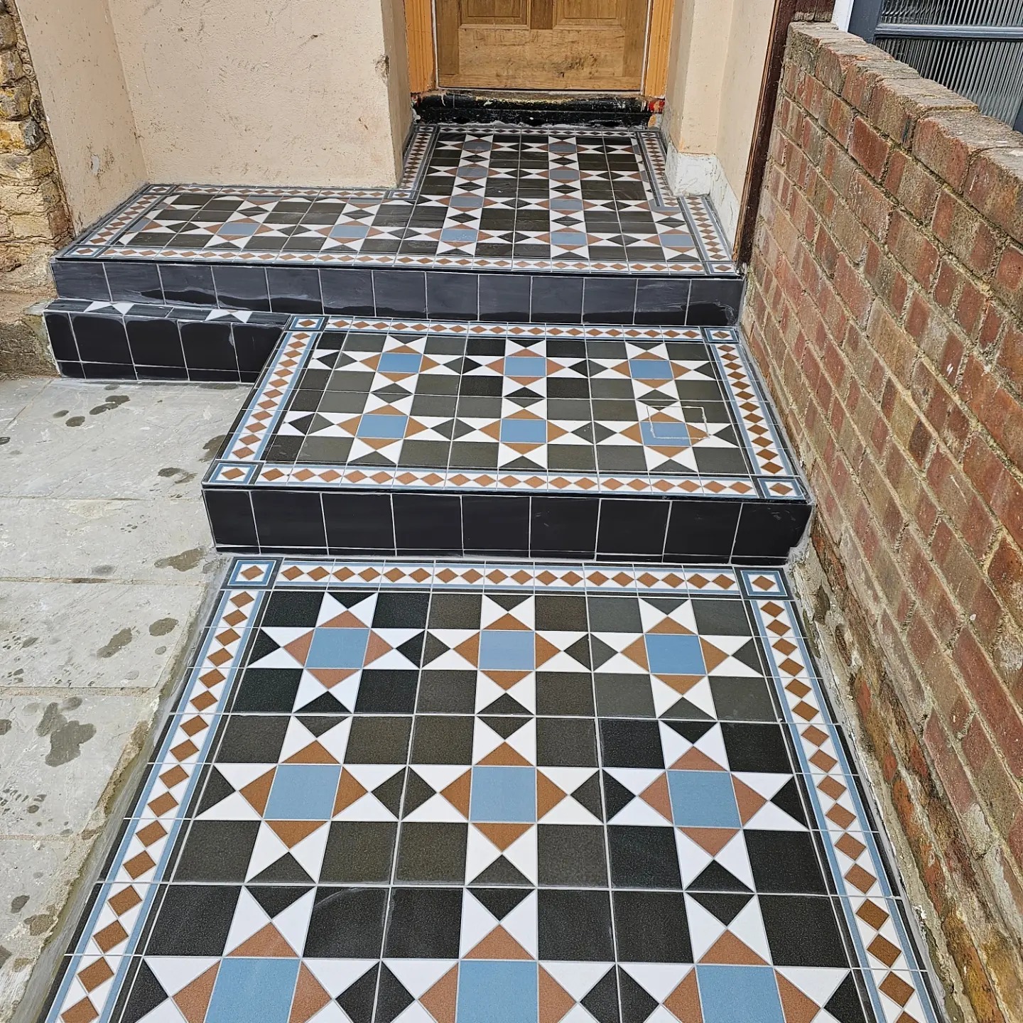 Diamond Pave Ltd